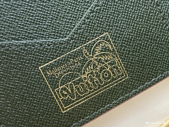 AAA Replica Ru Louis PASSPORT COVER-10*14*2.5CM Vuitton 0730